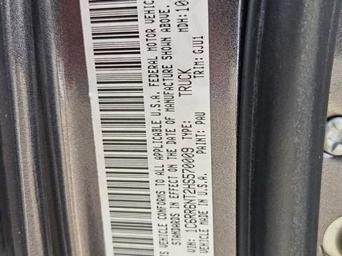 Used 2017 RAM 1500 Laramie w/ Convenience Group image 14