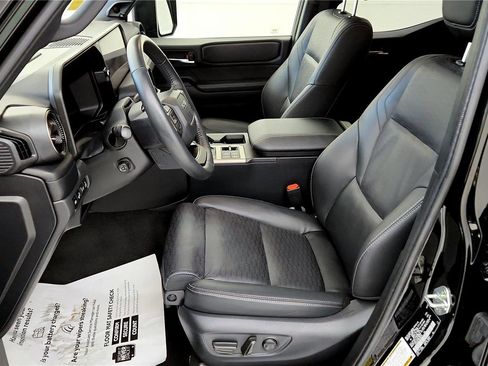 Used 2024 Toyota Land Cruiser image 16