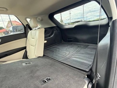 Used 2023 Ford Edge Titanium w/ Cargo Accessory Package AWD/4WD image 31