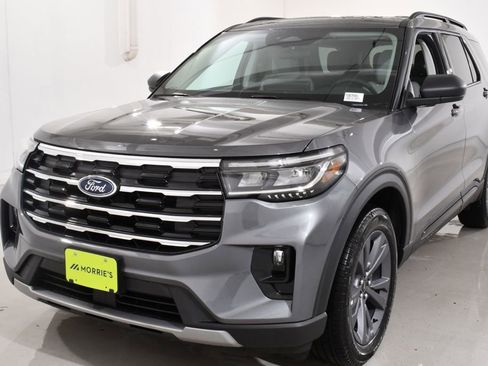 New 2026 Ford Explorer Active w/ Active Comfort Package AWD/4WD image 2