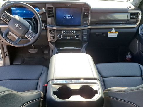 Used 2026 Ford F450 Lariat AWD/4WD image 13