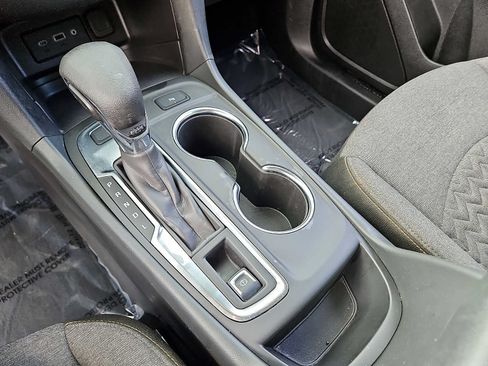 Used 2024 Chevrolet Equinox LT AWD/4WD image 13