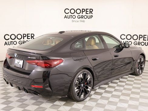 New 2026 BMW 440i xDrive w/ Premium Package image 21