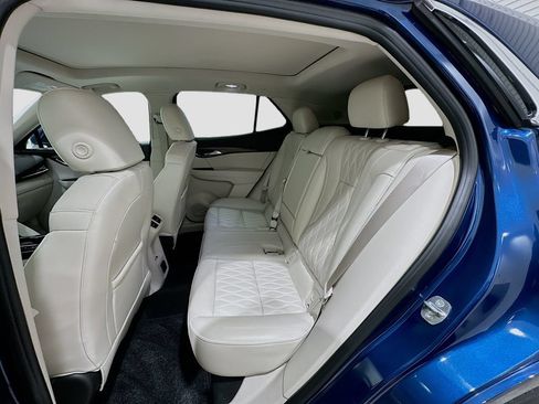 Used 2023 Buick Envision Avenir FWD image 25