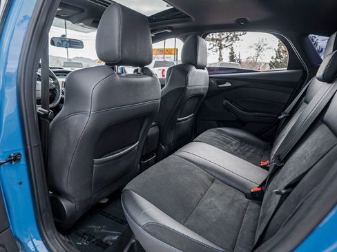 Used 2017 Ford Focus RS image 39