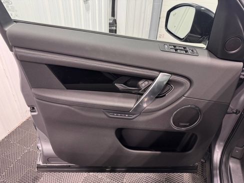 Used 2025 Land Rover Discovery Sport S AWD/4WD image 9