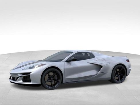 New 2026 Chevrolet Corvette E-Ray image 2