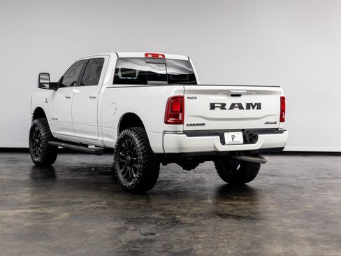Used 2025 RAM 2500 Laramie AWD/4WD image 15