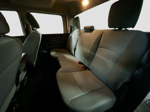 Used 2015 RAM 2500 Tradesman w/ Chrome Appearance Group image 24