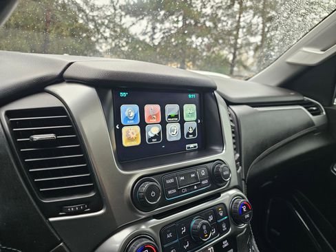 Used 2019 Chevrolet Tahoe LT image 27