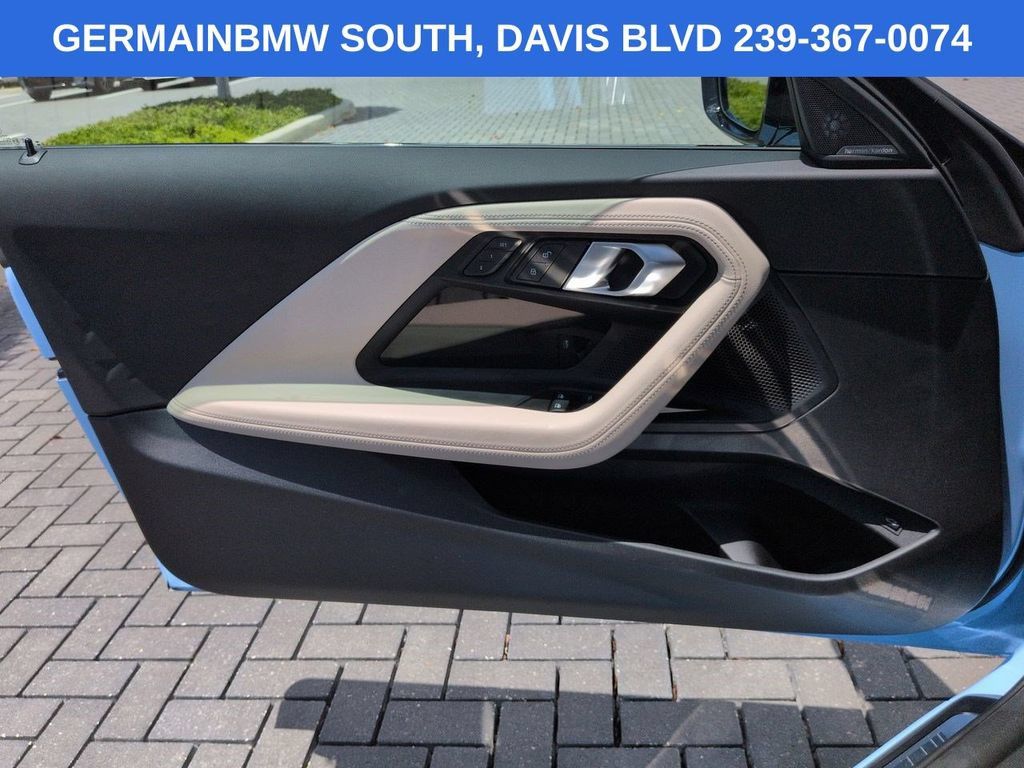 Used 2025 BMW M240i Coupe w/ Premium Package RWD image 28