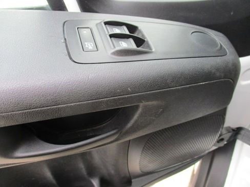 Used 2023 RAM ProMaster 2500 FWD image 12
