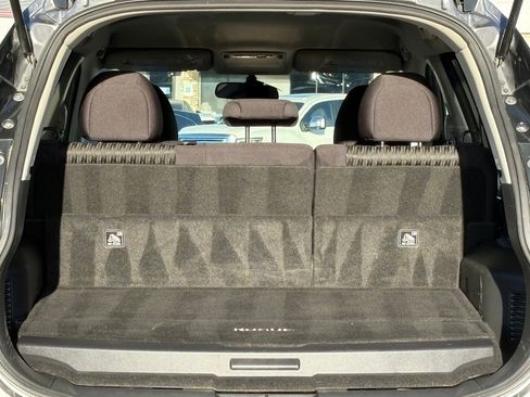 Used 2017 Nissan Rogue SV image 38