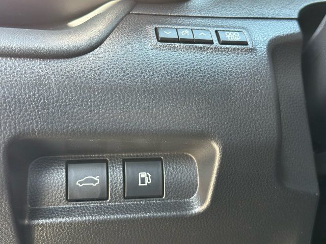 Certified 2024 Toyota Crown AWD/4WD image 27
