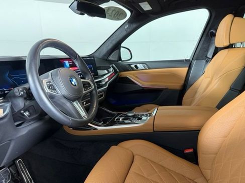 Used 2024 BMW X7 xDrive40i w/ M Sport Package AWD/4WD image 6