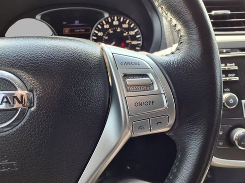 Used 2017 Nissan Altima 2.5 SV FWD image 14