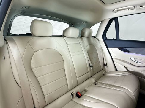 Used 2021 Mercedes-Benz GLC 300 image 15