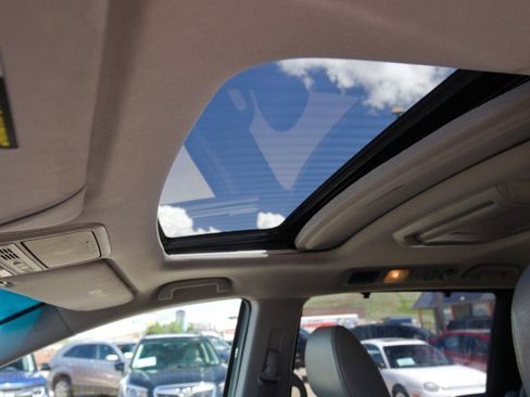 Used 2012 Honda Odyssey EX-L image 16