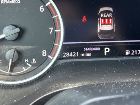 Used 2025 Nissan Rogue SV FWD image 37