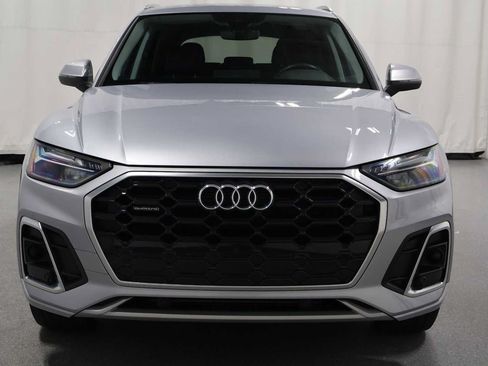 Used 2023 Audi Q5 2.0T Premium w/ Convenience Package AWD/4WD image 14