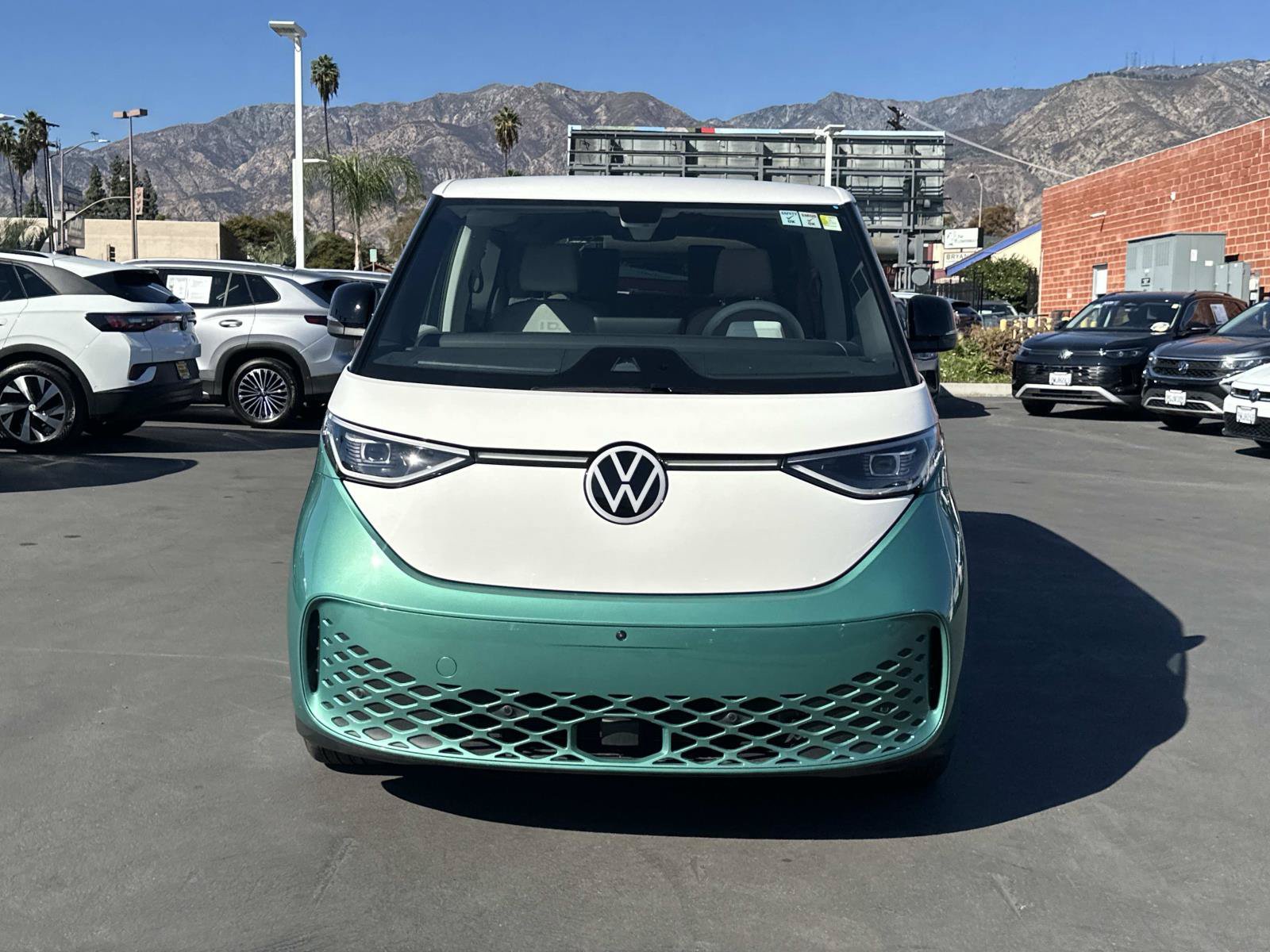 Certified 2025 Volkswagen ID. Buzz 1st Edition AWD/4WD image 2
