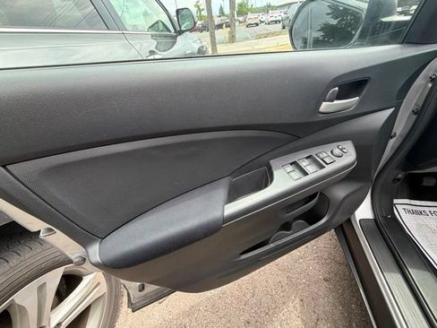 Used 2016 Honda CR-V LX image 5