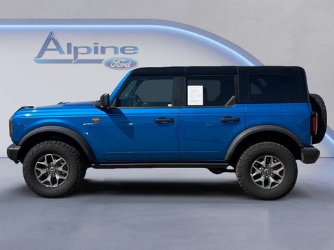 Used 2025 Ford Bronco Badlands AWD/4WD image 3