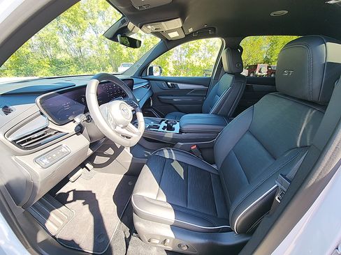 New 2026 Buick Enclave Sport Touring w/ Power Package image 16