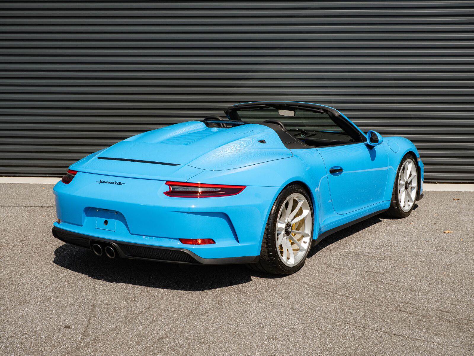 Used 2019 Porsche 911 Speedster RWD image 21