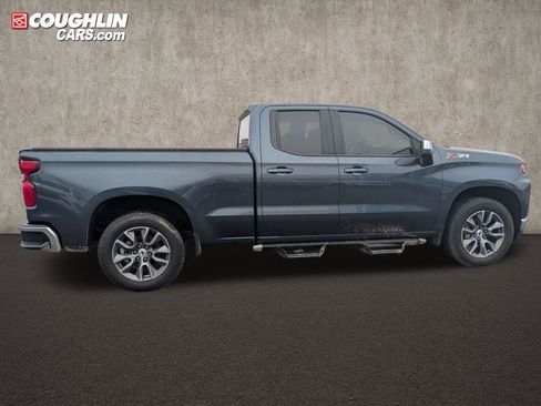 Used 2019 Chevrolet Silverado 1500 LT w/ All-Star Edition image 9