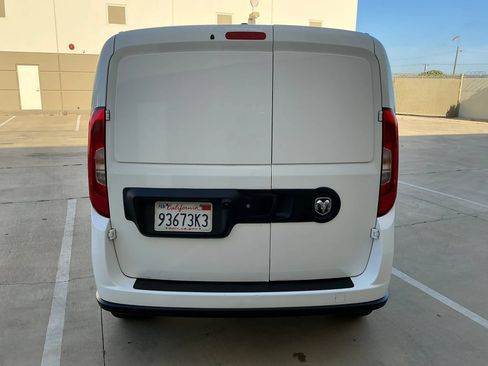 Used 2021 RAM ProMaster City Tradesman SLT FWD image 6