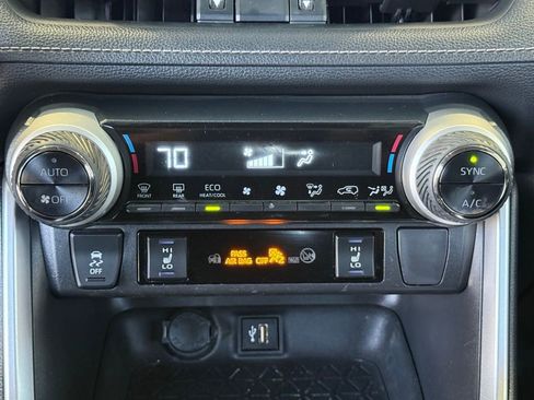 Used 2023 Toyota RAV4 XLE Premium image 35