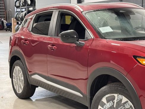 New 2026 Nissan Kicks SV w/ SV Premium Package image 4