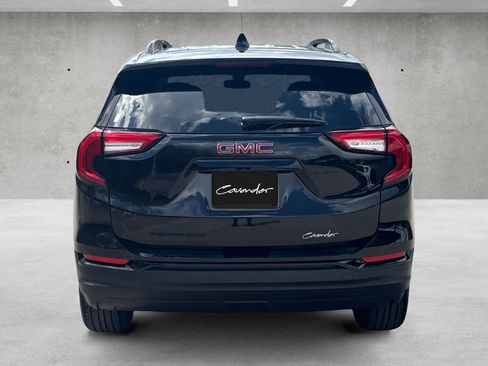 Used 2022 GMC Terrain SLE w/ Driver Convenience Package image 17