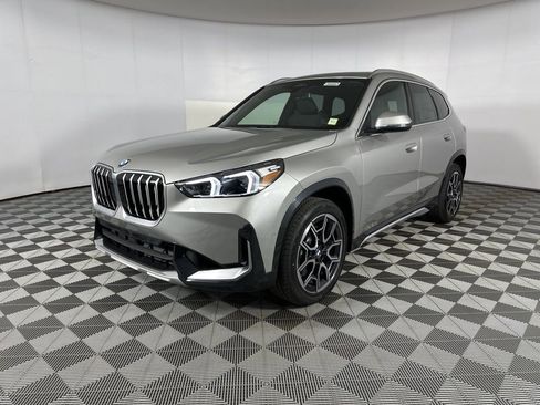 New 2026 BMW X1 xDrive28i w/ Convenience Package AWD/4WD image 3