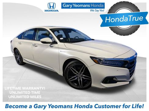 Used 2022 Honda Accord Touring image 1