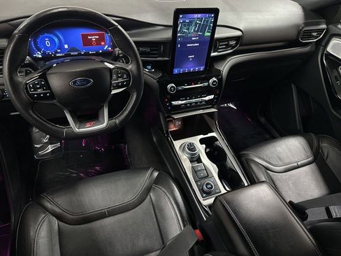 Used 2022 Ford Explorer ST w/ Equipment Group 401A AWD/4WD image 12