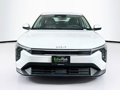 Used 2025 Kia K4 FWD image 2