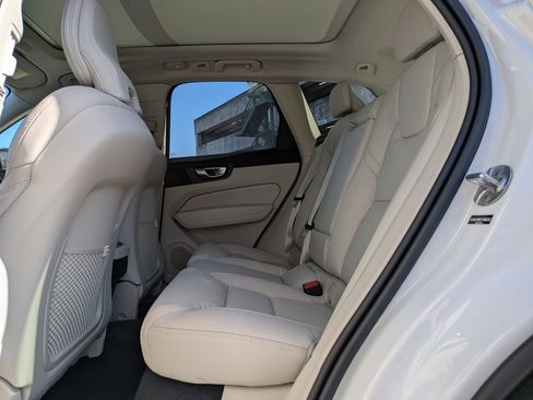 New 2026 Volvo XC60 B5 Ultra w/ Protection Package Premier image 4