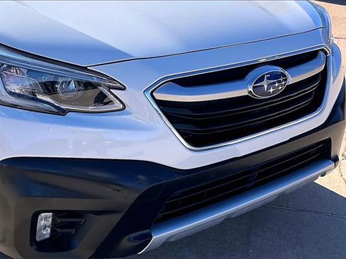 Used 2022 Subaru Outback Limited image 30