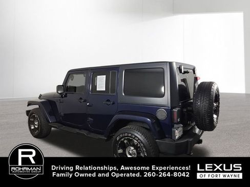Used 2013 Jeep Wrangler Unlimited Sahara w/ Trailer Tow Group AWD/4WD image 9