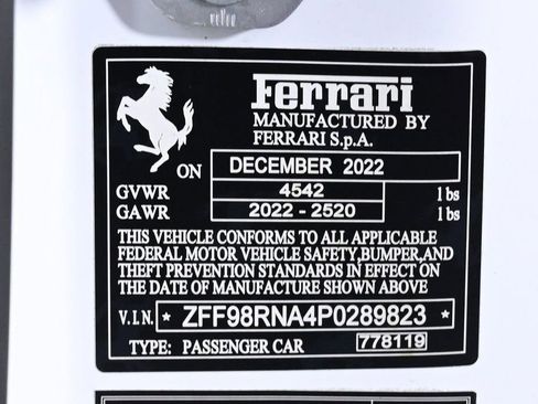 Used 2023 Ferrari Roma RWD image 28