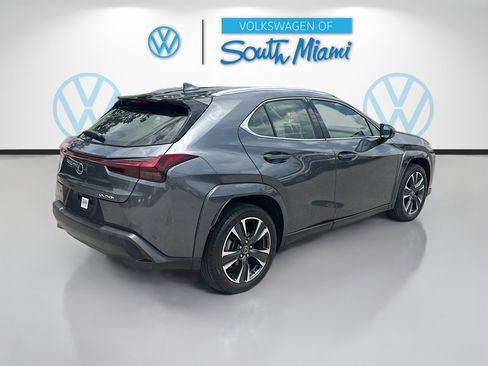 Used 2023 Lexus UX 250h FWD w/ Accessory Package (Z1) image 7