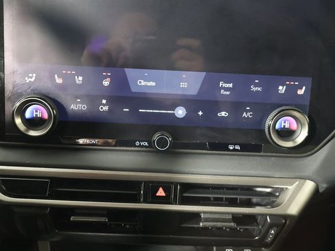 Used 2024 Lexus RX 350h w/ Cold Area Package image 44