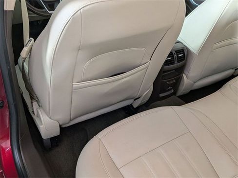 Used 2017 Buick Regal Premium w/ Driver Confidence Package #2 image 27