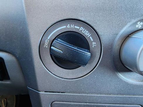 Used 2012 Toyota Tundra 4x4 CrewMax image 21