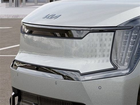 New 2026 Kia EV9 Land w/ Nightfall Edition Package image 12