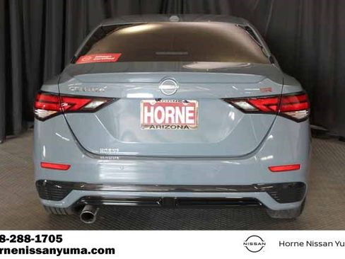 Used 2025 Nissan Sentra SR image 14