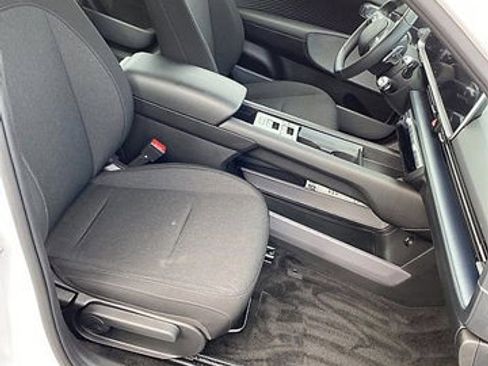 Used 2024 Hyundai Ioniq 6 SE image 14