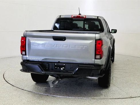 Used 2025 Chevrolet Colorado Trail Boss AWD/4WD image 6